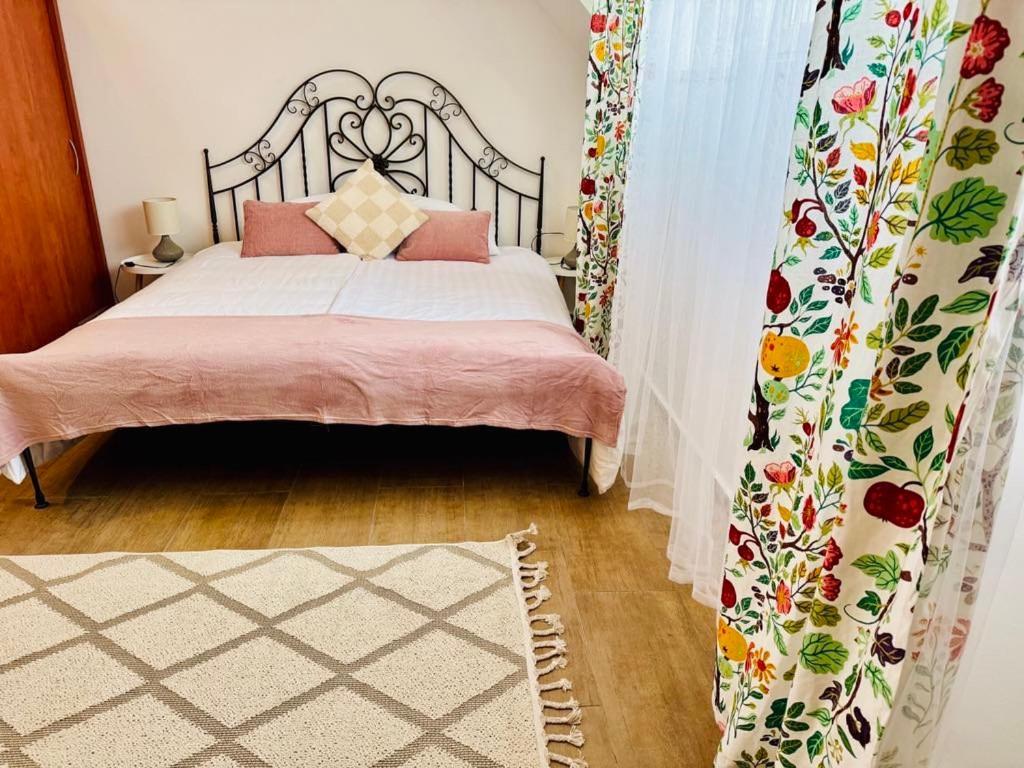 Holiday In Gyula Ngoại thất bức ảnh
